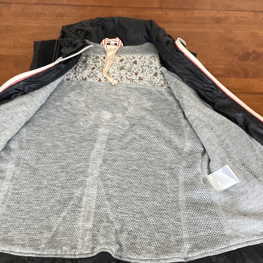 Jacket - Picture 7 of 9